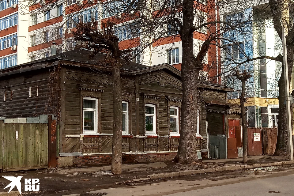 Дом №48 на улице Урицкого в Рязани - чистейший образец дохристианских текстов.