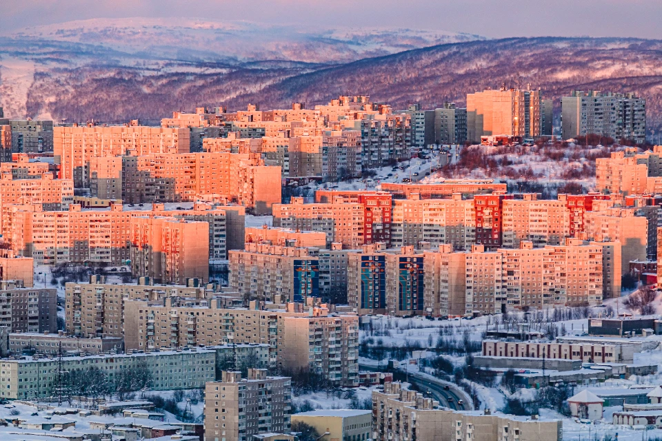 Такие встречи всегда проходят по конкретным адресам. Фото: gov-murman.ru/