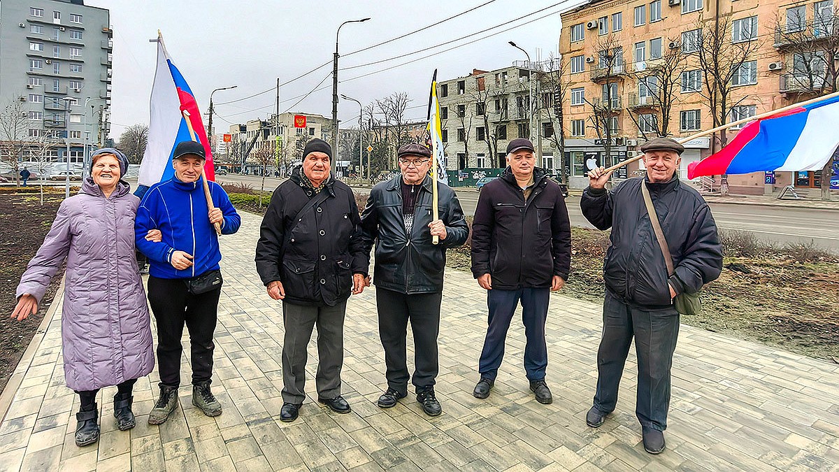 Как Мариуполь возрождается из пепла: восстановление города войдет в  учебники истории - KP.RU