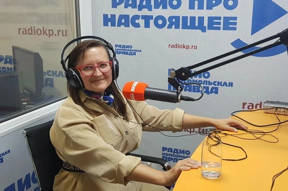 Марина Репещук в студии радио КП-Краснодар