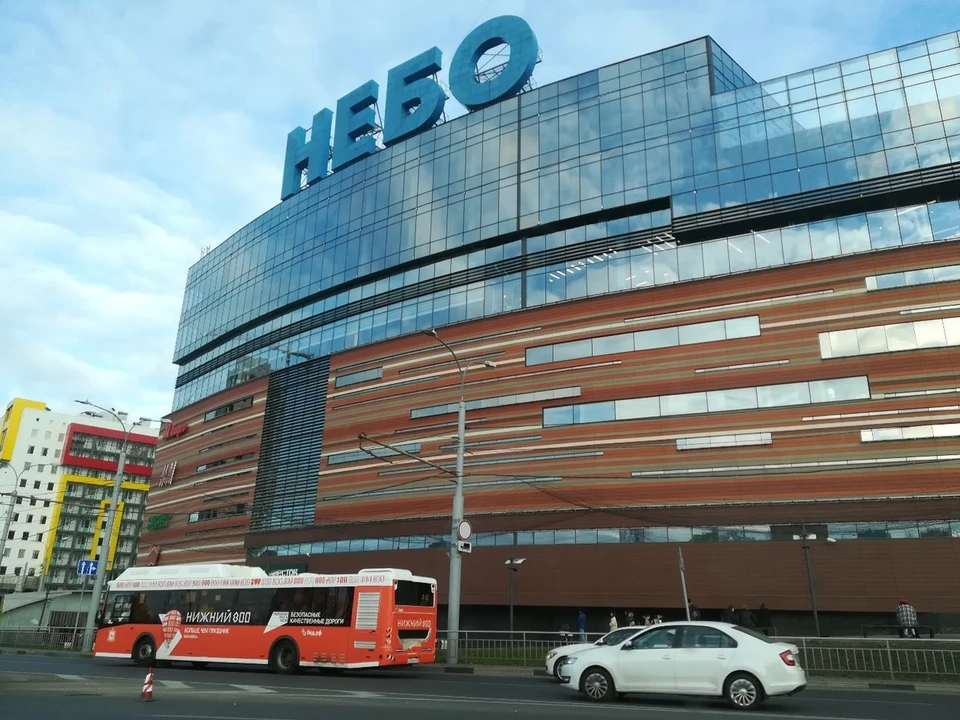 Полиция провела рейд в ТЦ «Небо» из-за хулиганства подростков.