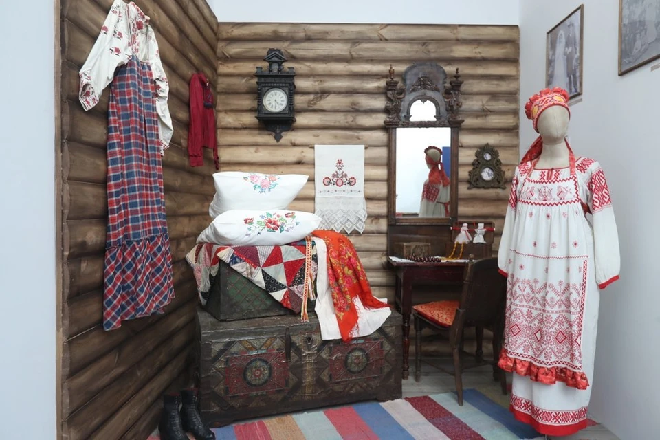 В Кемерове открылась уникальная этнографическая семейная выставка.