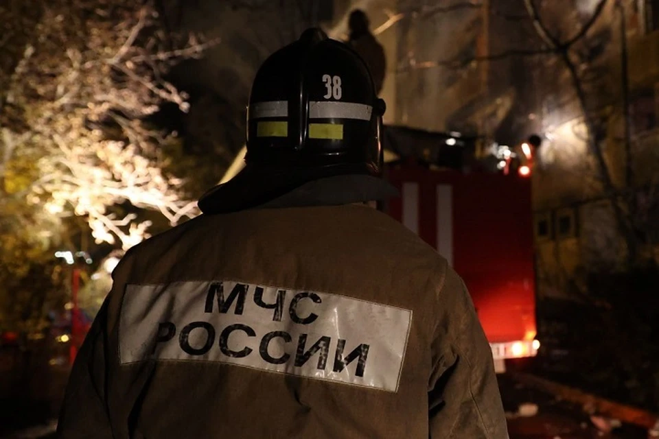 Три машины потушили рано утром в понедельник