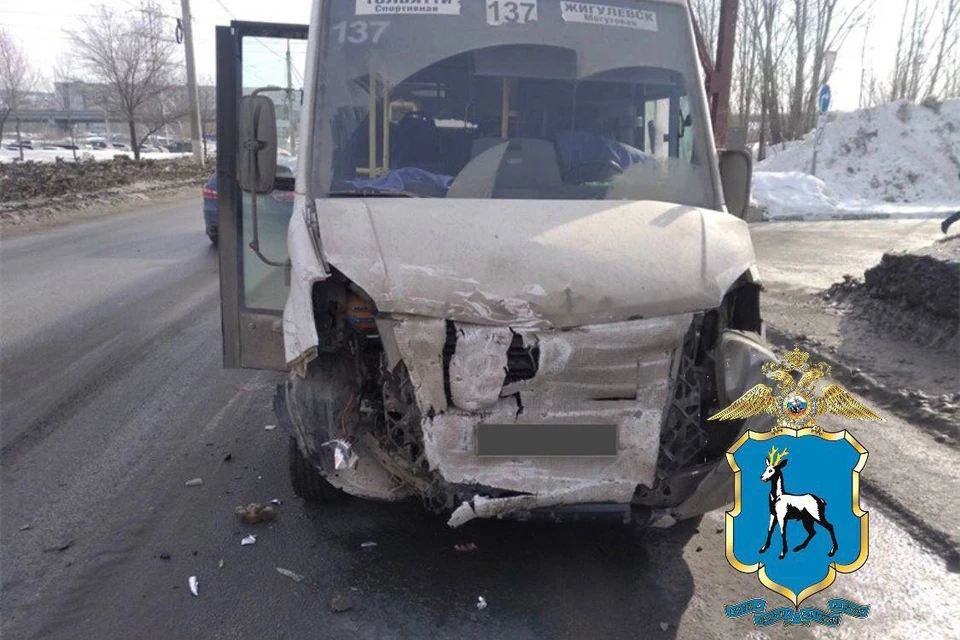 За медицинской помощью обратились три пассажира автобуса.