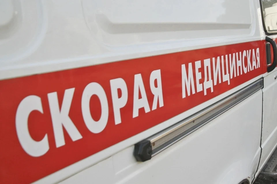 На детской площадке в Симферополе пострадала девочка