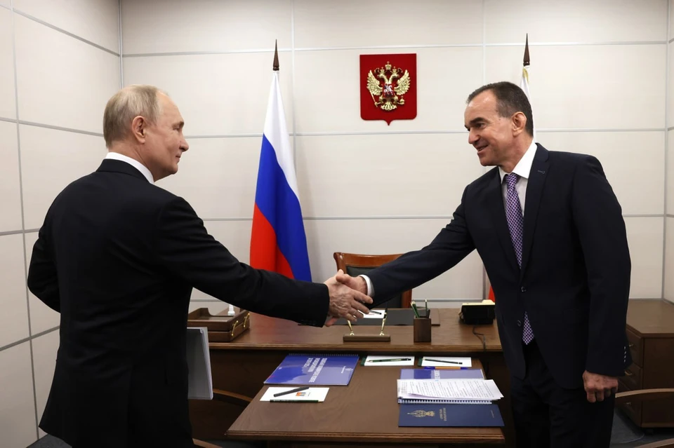 Владимир Путин провел рабочую встречу с губернатором Кубани Вениамином Кондратьевым Фото: пресс-служба Кремля
