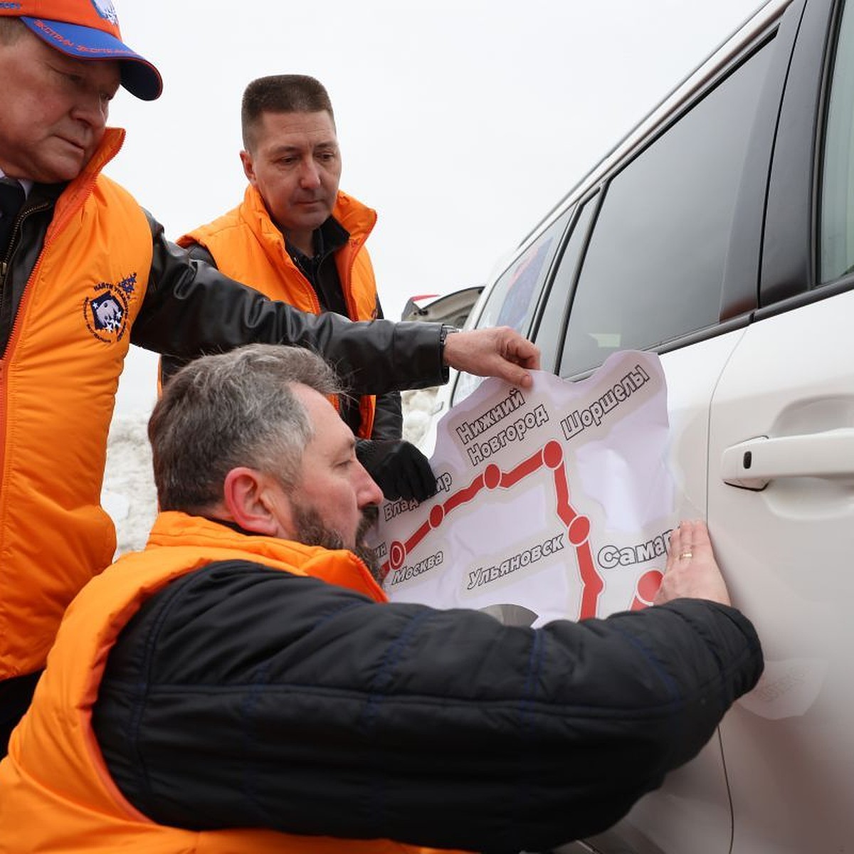 В Ульяновск приедут участники автопробега «Земная орбита Юрия Гагарина.Поехали!»  - KP.RU