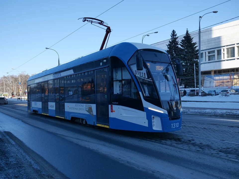 В Ульяновске в трамвае №6 стало плохо пассажиру