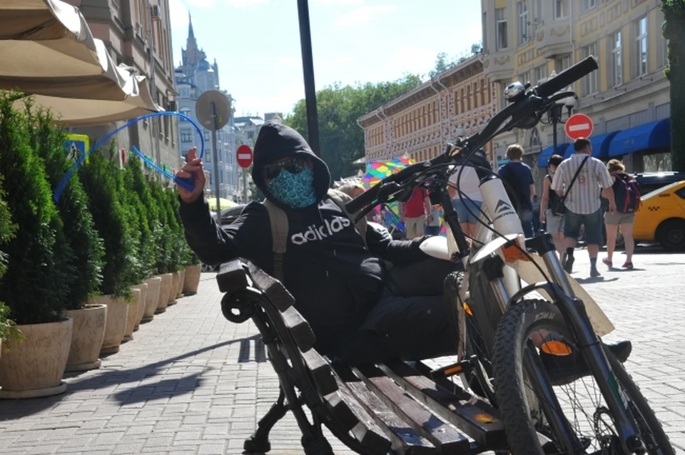 У доставщика еды в Ульяновске украли велосипед прямо от магазина, где он его оставил. Фото архив КП