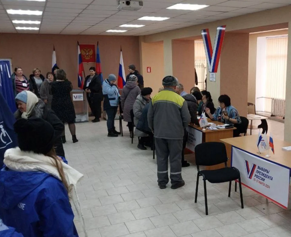 В ЛНР продолжается голосование. Фото - телеграм-канал Избирательной комиссии республики