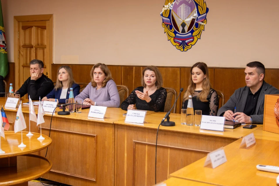 В ДНР начали создавать центры молодежного предпринимательства. Фото: Центр «Мой бизнес»