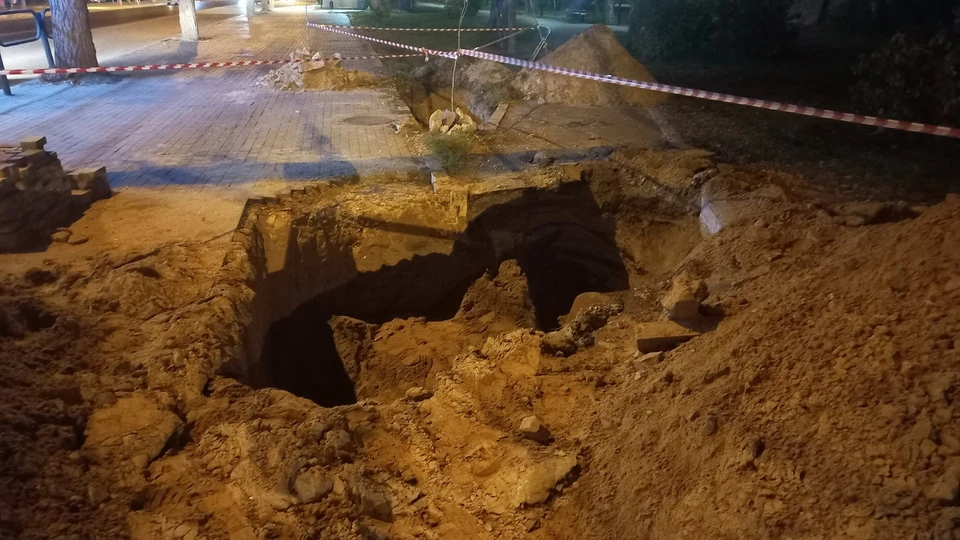 Стенки котлована не были укреплены