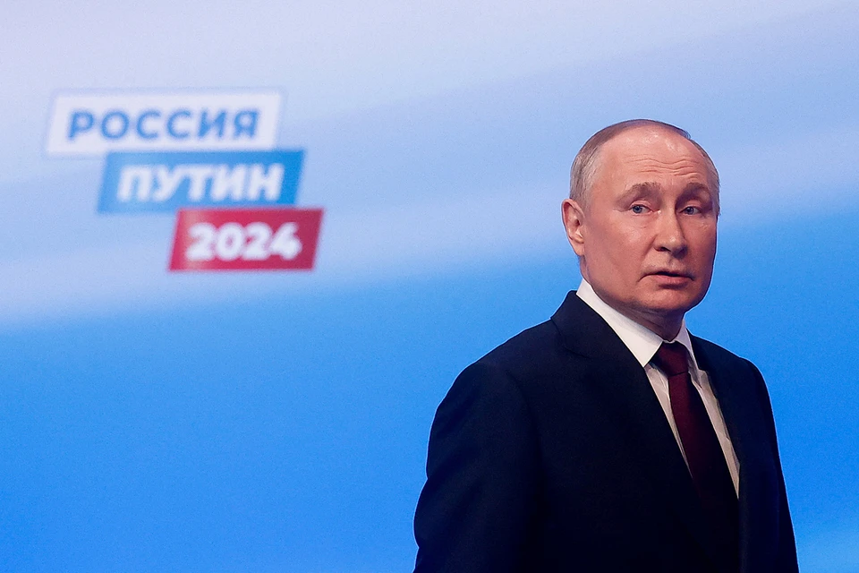 За все время кампании на избирательный спецсчет кандидата на должность Президента РФ Владимира Путина поступило более 477 миллионов рублей