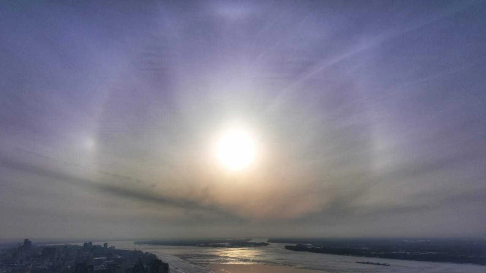 Вокруг Солнца появляется своеобразный ореол с эффектным свечением. Фото: предоставлено "КП-Самара" Сергеем Бобиным