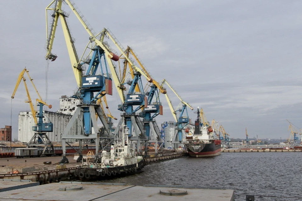В морской гавани отремонтируют поврежденные здания, гидротехнические сооружения и суда портового флота. Фото: Минтранс ДНР