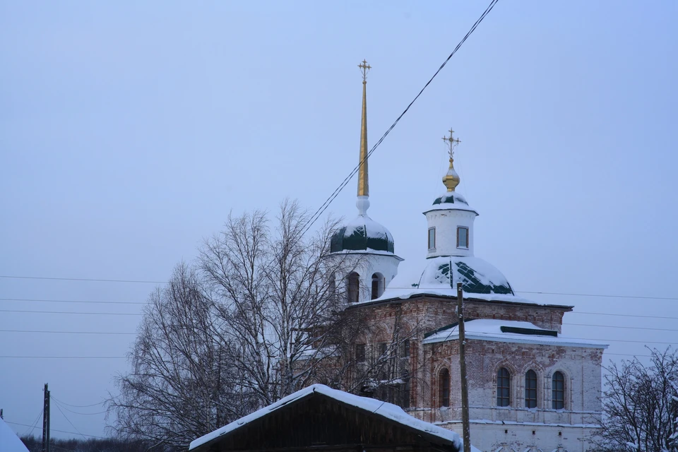 Богоявленский храм деревни Ляли. Фото: Владимир Левичев