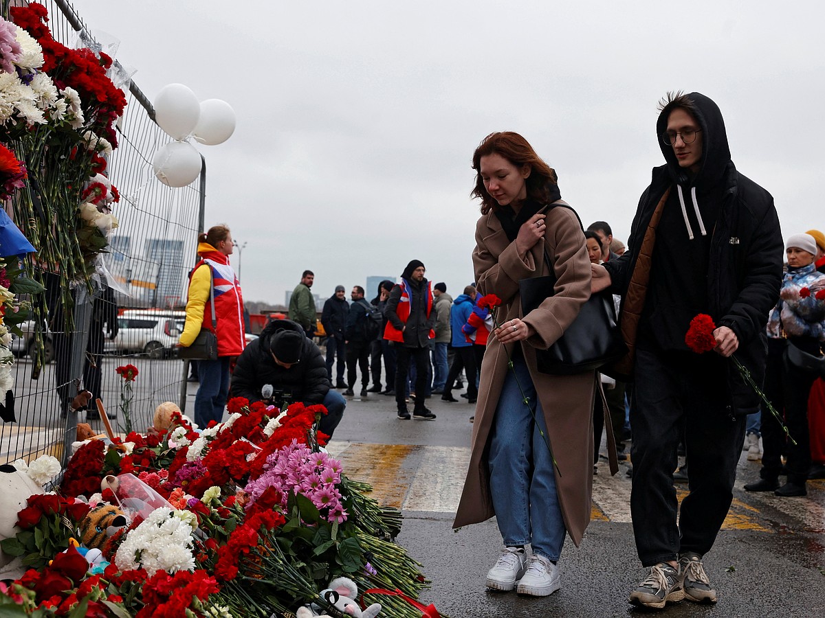 13 фамилий: Список погибших в теракте в «Крокус Сити Холл» опубликовало МЧС  России - KP.RU