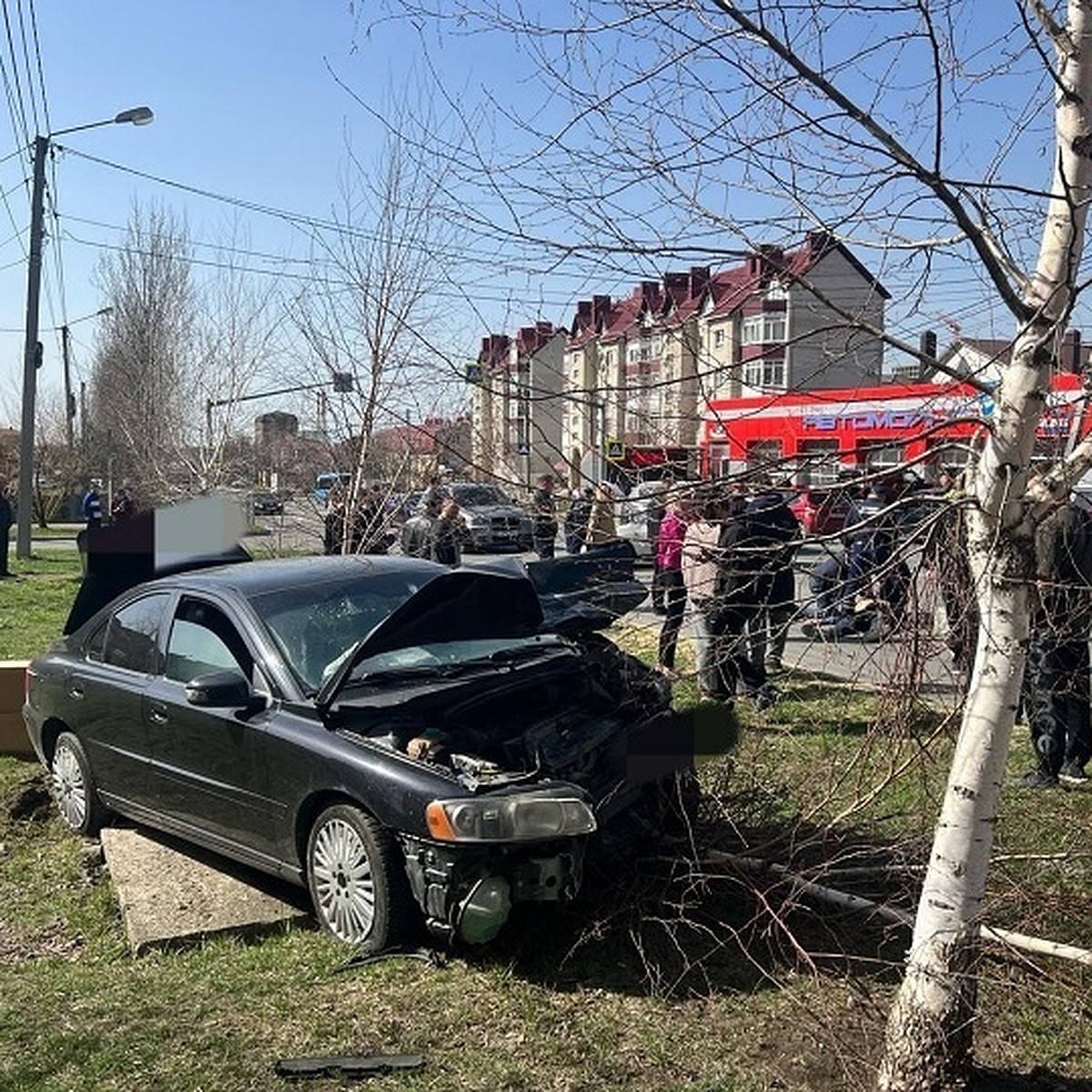 После смертельного ДТП в Ставрополе в больнице скончалась пожилая женщина -  KP.RU