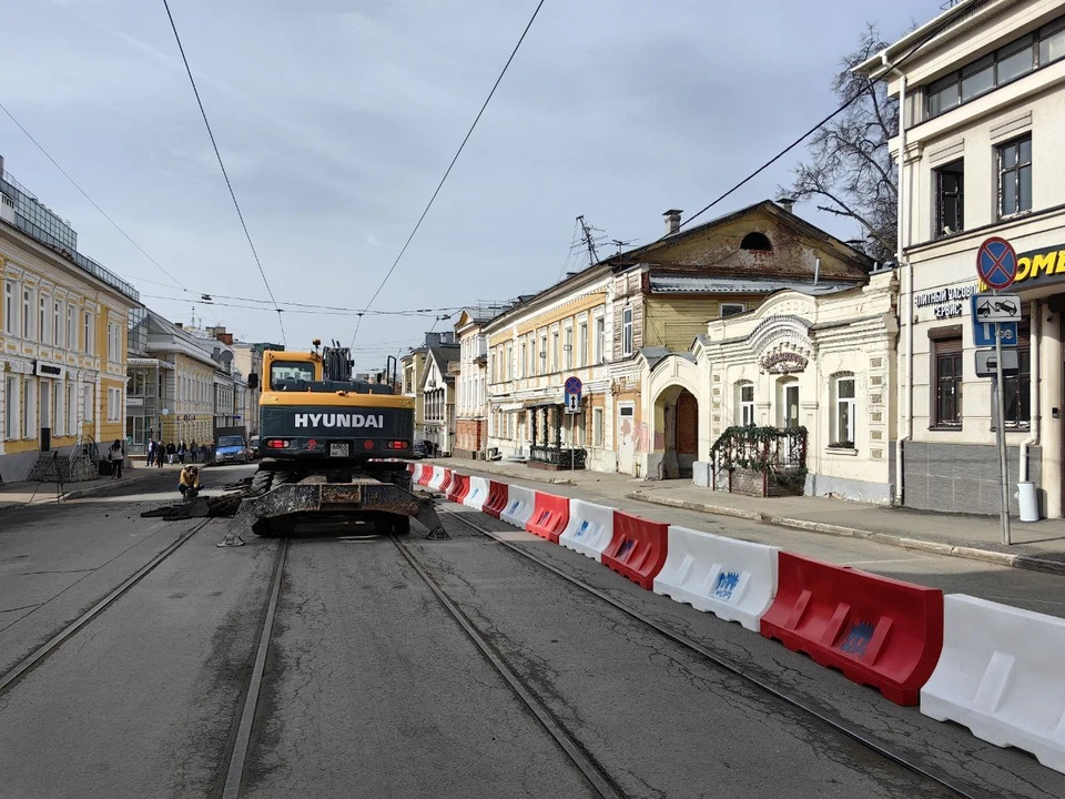 Замена трамвайных путей началась в центре Нижнего Новгорода.