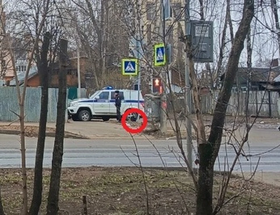 Фото: подозрительный рюкзак обнаружили у детского сада в Костроме