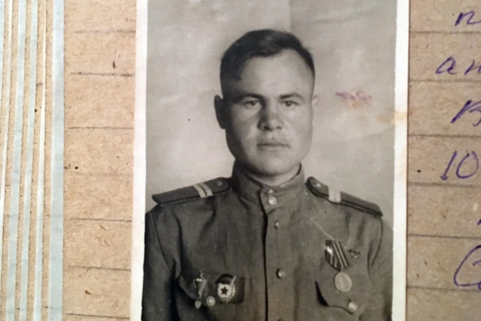 После окончания Великой Отечественной войны Иван Русаков продолжил службу на Дальнем Востоке (1947 год). Фото из семейного архива Ивана Васильевича Русакова.