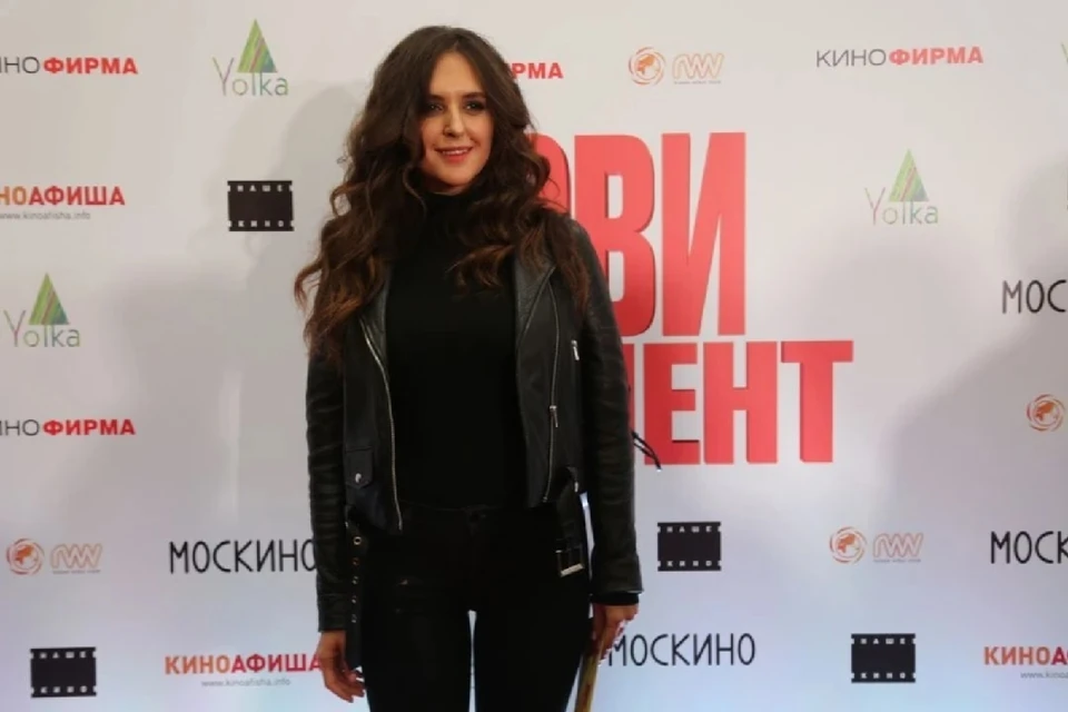 Новосибирская актриса Мария Шумакова вышла на работу в день выписки из роддома.