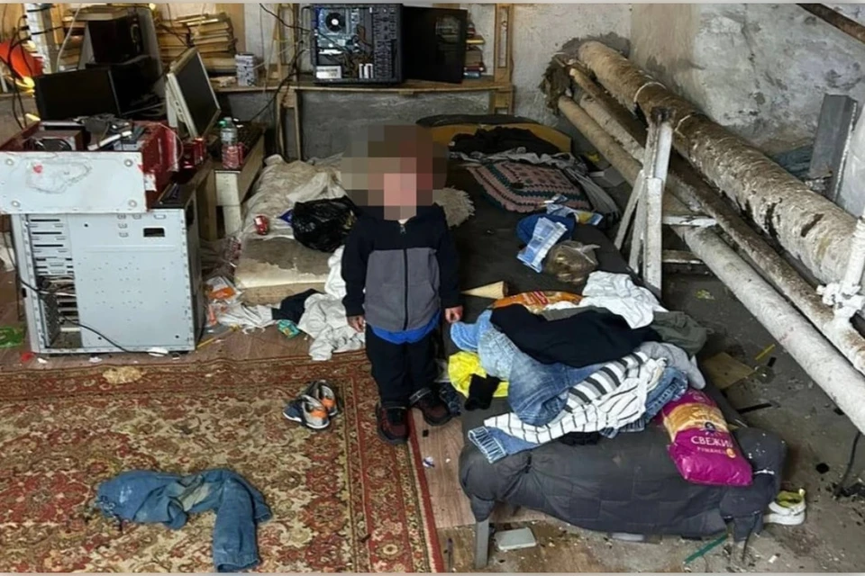 Найденных в подвале дома на Московском шоссе детей отправили в детский дом. Фото предоставлено SPB.KP.RU
