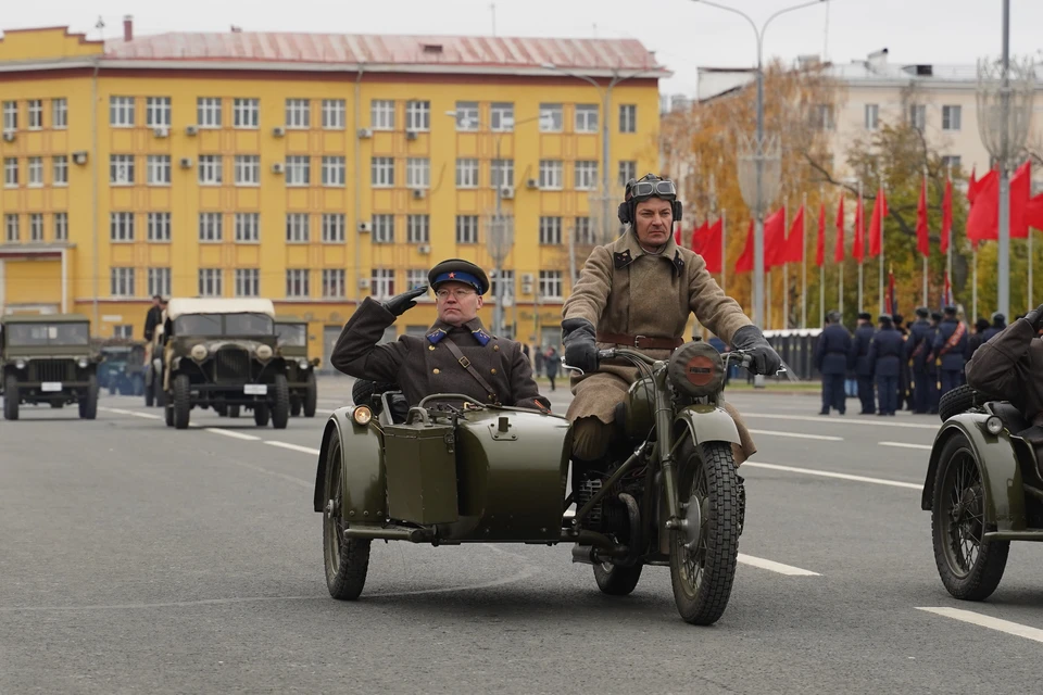 Глава Димитровграда подтвердил участие ретро-техники в параде на День Победы