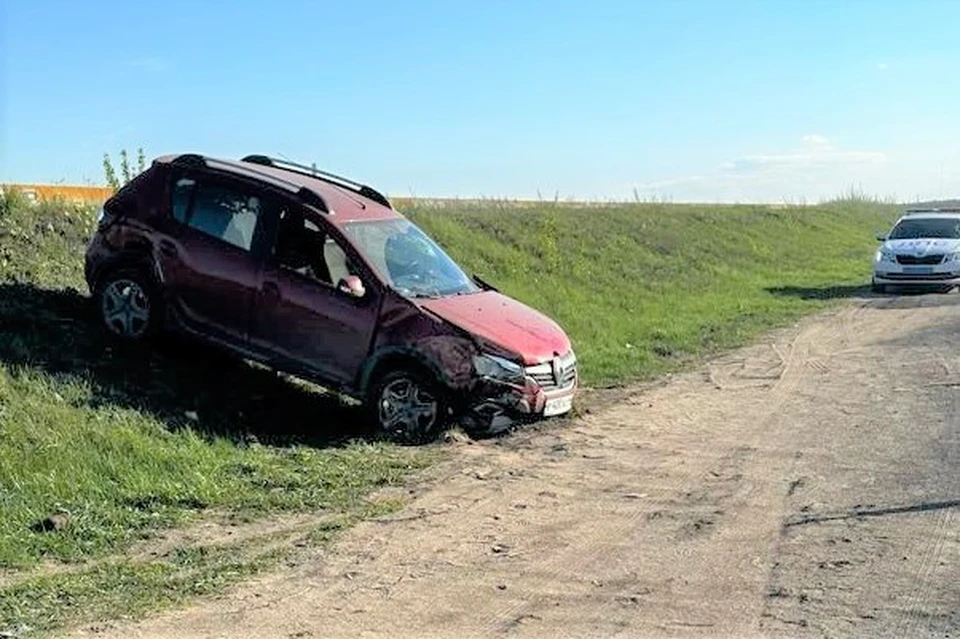 16-летняя пассажирка и водитель «Рено» пострадали в ДТП под Липецком