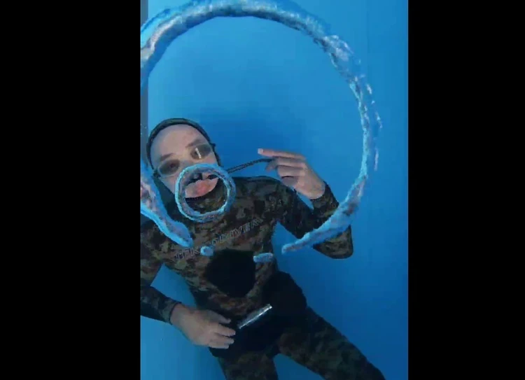 Игры под водой: В Молдове проводят необычные тренировки - журналист "КП" испытал все прелести фридайвинга на себе
