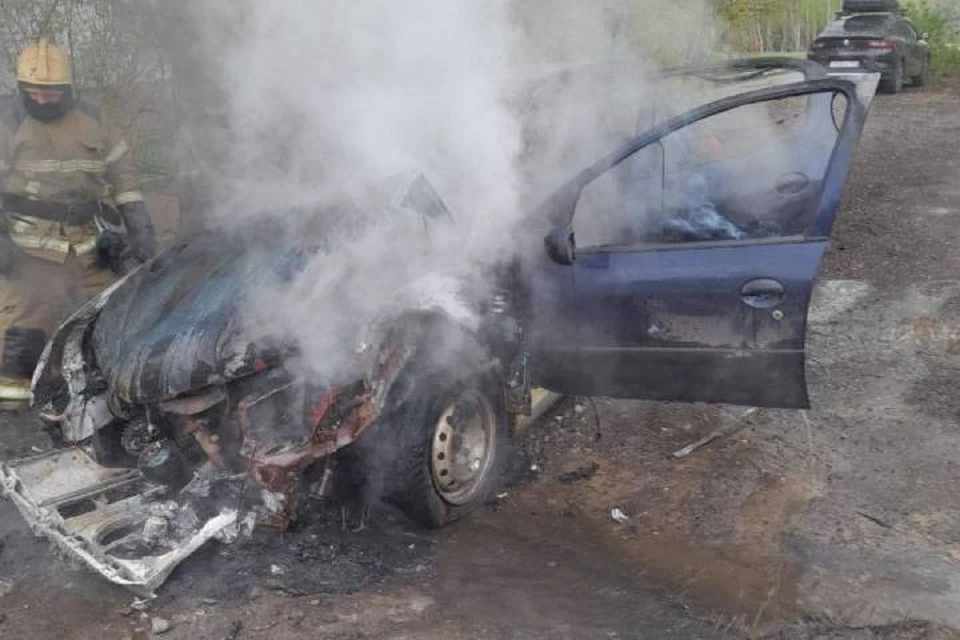 Автомобиль сгорел в Канавинском районе Нижнего Новгорода.