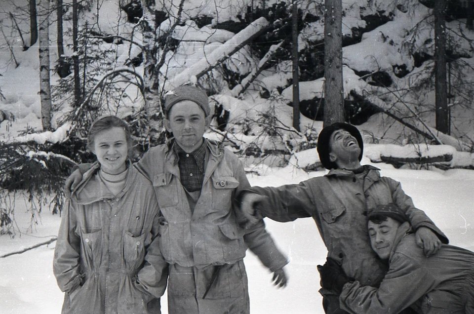 До сих пор непонятно, почему ребята убежали из палатки на лютый мороз и на свою погибель. Фото: из архива фонда памяти группы Дятлова