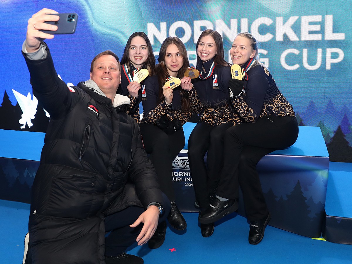 Это надо прочувствовать!»: в Дудинке прошел Nornickel Curling Cup 2024 -  KP.RU