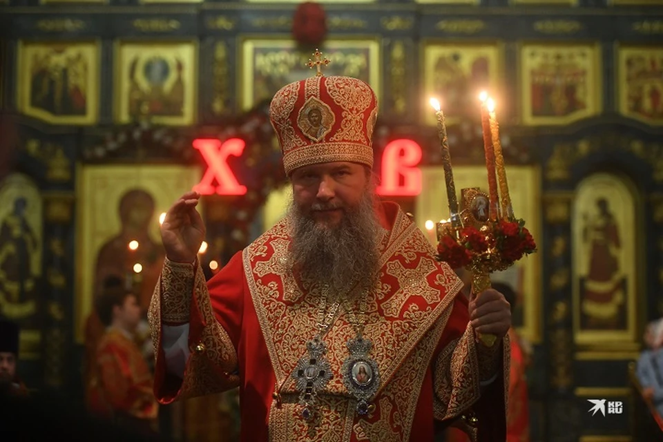 Божественная литургия начнется во всех храмах уральской столицы в 23:30