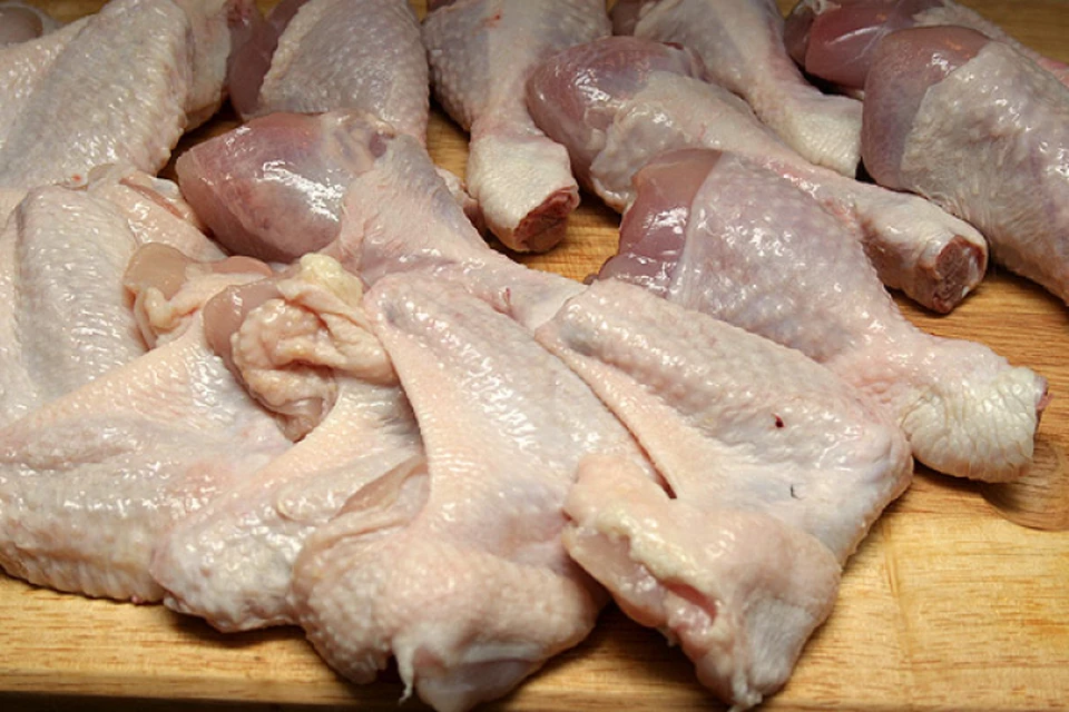 Молдова в 2023 экспортировала всего лишь 337 кг. мяса птицы. Фото:соцсети