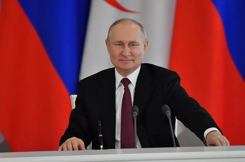 Свердловчане получили от Владимира Путина почетные грамоты, благодарности и даже ордена