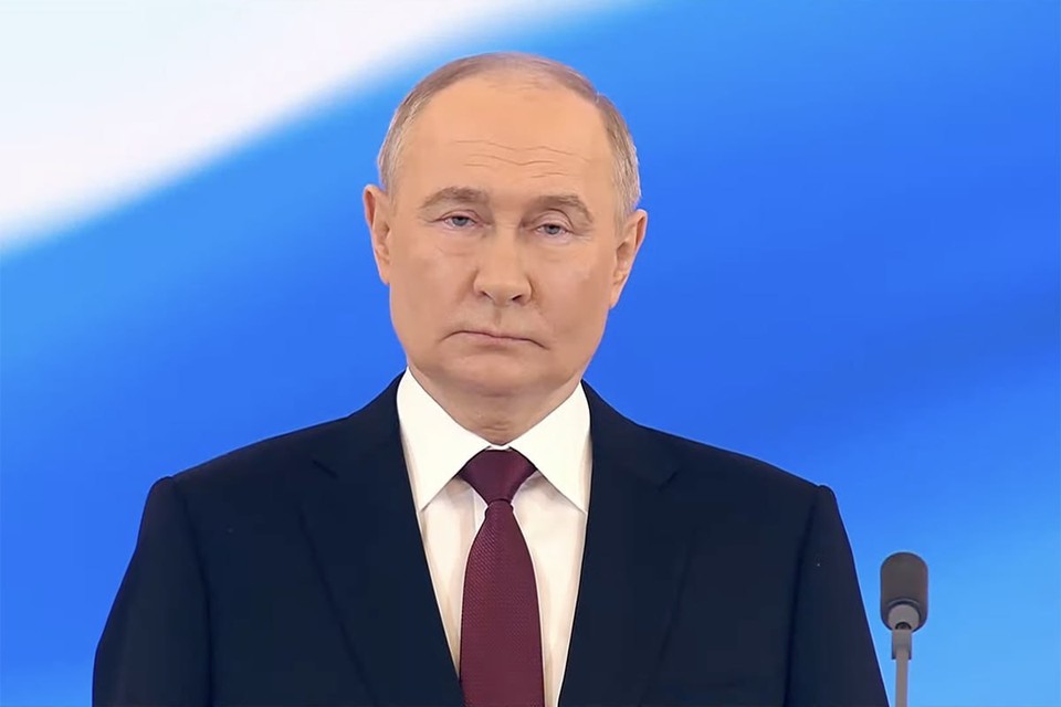 Как Путин отреагировал на отказ стран ЕС приехать на его инаугурацию: Песков ответил на вопрос