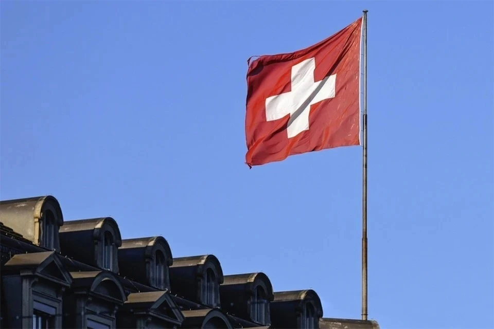 Вице-канцлер Швейцарии умер во время восхождения в горы.