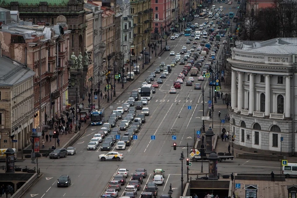 67% жителей Петербурга и Ленобласти готовы отказаться от собственного автомобиля из-за подорожания топлива и автозапчастей.