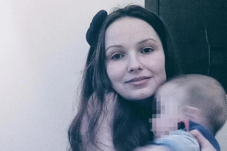 «Третий день температура под 40»: Дети-маугли из Петербурга, которых мать выкрала из больницы, заболели корью