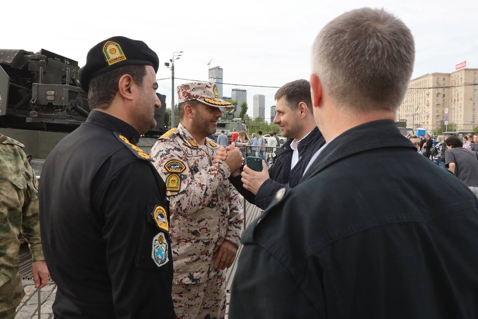 Военные Ирака и Ирана изучают в Москве, как жечь Leopard и Abrams