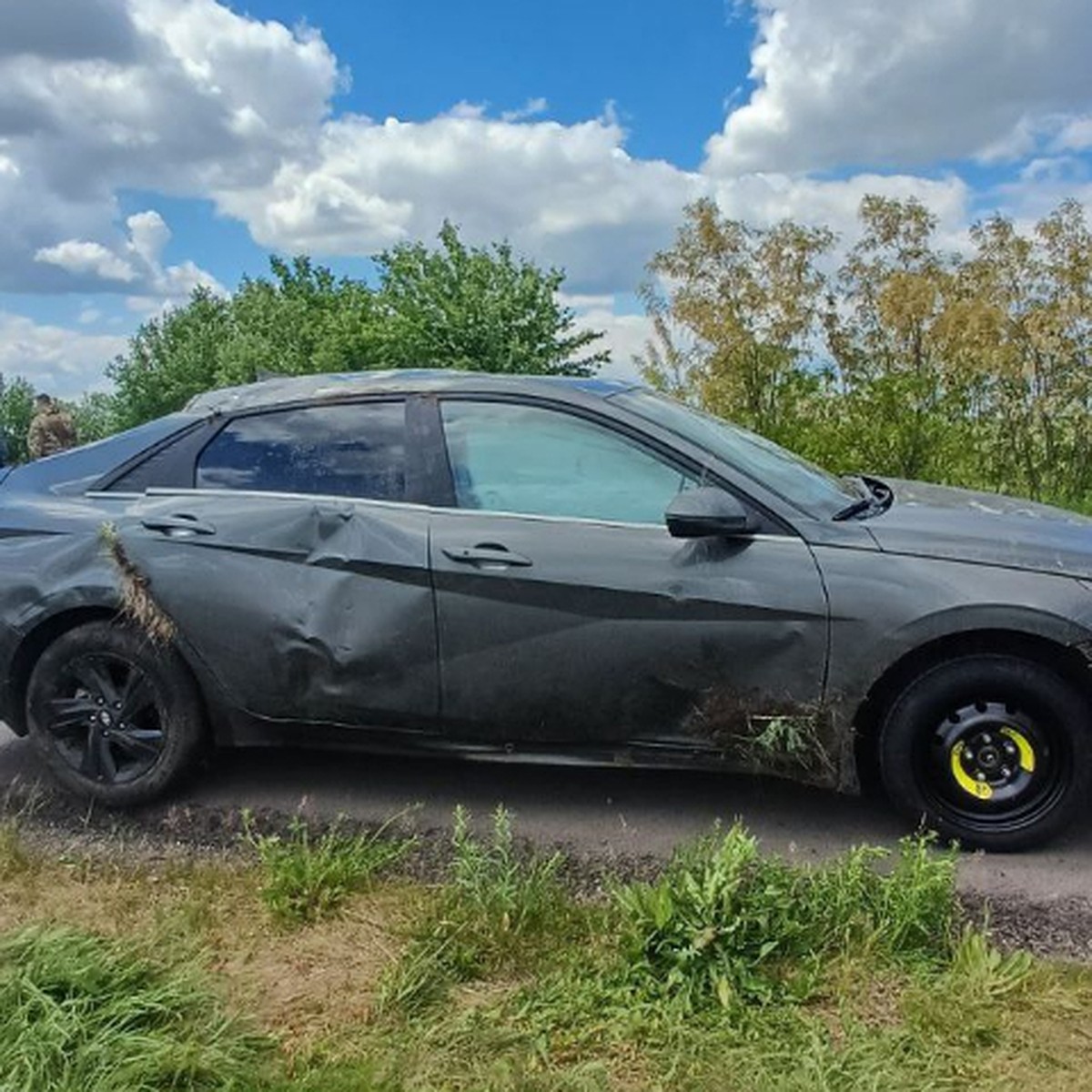 Три человека пострадали в ДТП с опрокинувшимся авто в Запорожской области -  KP.RU