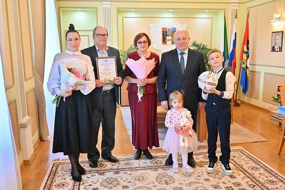 Никто из участников встречи не ушел без подарков