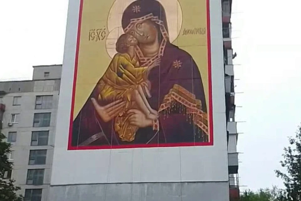 Автором арт-объекта является член Общественной палаты Калужской области и руководитель "СК Формула МКС" Стефан Генич. ФОТО: правительство ЛНР (скриншот)