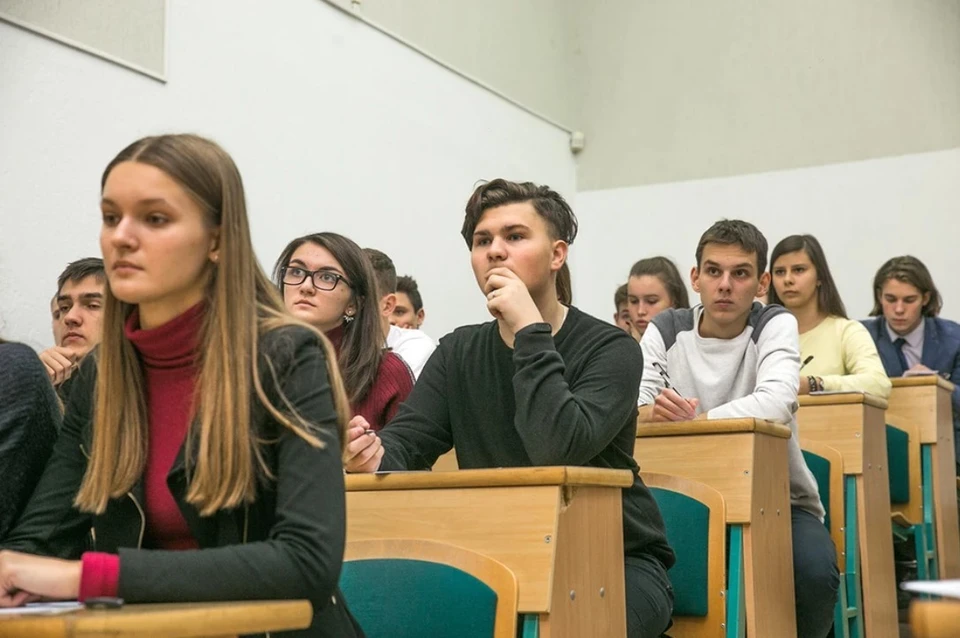 Форум продлится в течение четырех дней.