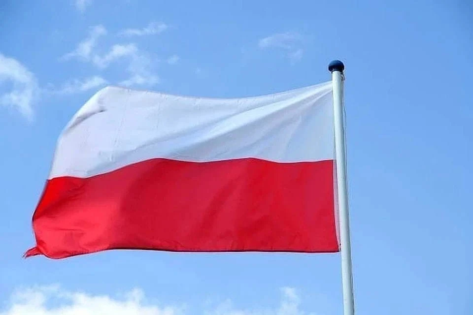 Польша вводит запрет на свободное передвижение российских дипломатов по стране