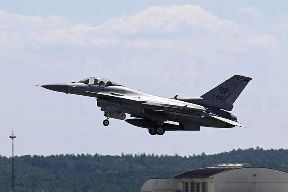 Глава МИД Бельгии Лябиб: Украина получит 30 единиц F-16 к 2028 году