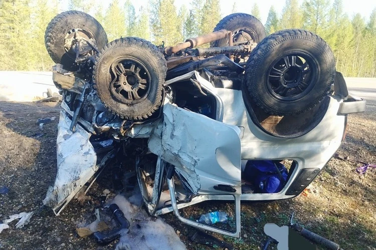 «Дьявольское» утро: страшная катастрофа на 666 километре трассы в Якутии унесла несколько жизней - момент ДТП попал на видео