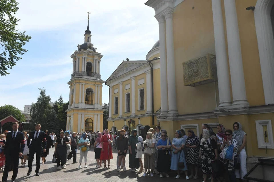 Гости церемонии прощания с Анастасией Заворотнюк отметили достойную организацию