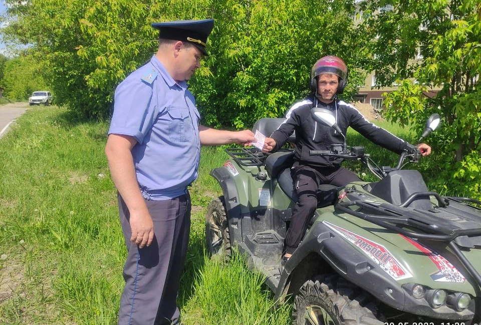 Специалисты Гостехнадзора проводят контрольные проверки соблюдения владельцами мотовездеходами требований эксплуатации техники.